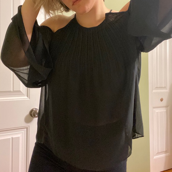 EVER NEW Off Shoulder Blouse (size 10) - Picture 7 of 11